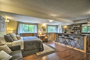 11352 NE Fargo St in Portland, OR - Building Photo