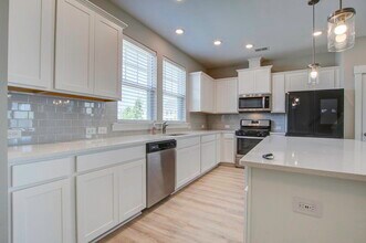 117 Archdale St in Summerville, SC - Building Photo - Building Photo