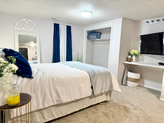 401 Crestridge Ave in Colorado Springs, CO - Building Photo - Building Photo