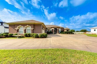 5942 Sagamore Bay Ln in Richmond, TX - Building Photo - Building Photo