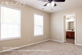 100 Sango Place Villas Dr in Clarksville, TN - Building Photo - Building Photo