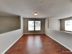 5104 Mintvale Dr in Charlotte, NC - Building Photo - Building Photo