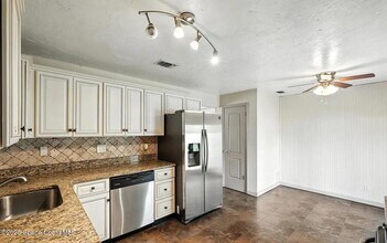 1412 Sunland Rd in Daytona Beach, FL - Building Photo - Building Photo