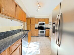 2334 Antiqua Ct in Reston, VA - Building Photo - Building Photo