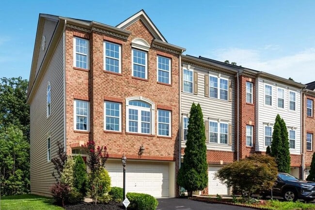 property at 25217 Beach Pl