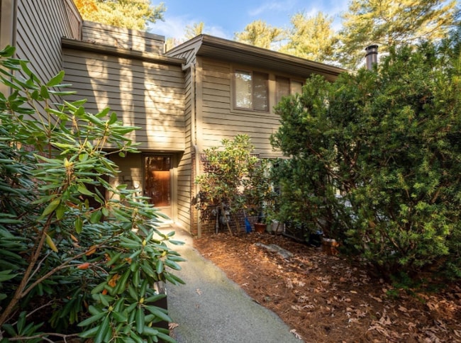 property at 546 Great Elm Way