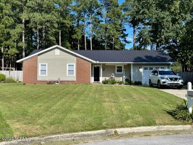 1304 Kevin Ct in Jacksonville, NC - Building Photo