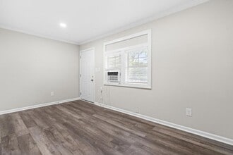 Parkside at Davie in Raleigh, NC - Building Photo - Building Photo