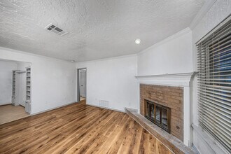 4605 SE Caber Cir in Lawton, OK - Building Photo - Building Photo