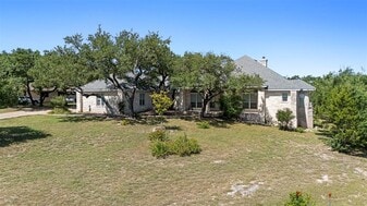 13700 Madrone Mountain Way in Austin, TX - Building Photo