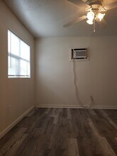 3900 55th Ave N, Unit one half in St. Petersburg, FL - Building Photo - Building Photo