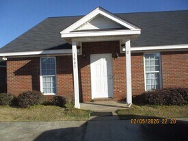 1903 Cobblestone Ct in Albany, GA - Building Photo