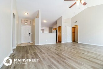 15959 N Gil Balcome St in Surprise, AZ - Building Photo - Building Photo