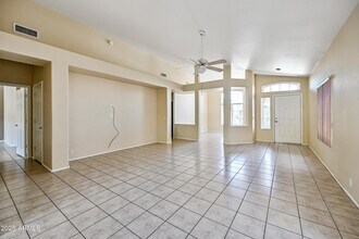 9021 W Escuda Dr in Peoria, AZ - Building Photo - Building Photo