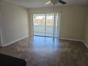 2805 SE 15th Pl in Cape Coral, FL - Building Photo - Building Photo