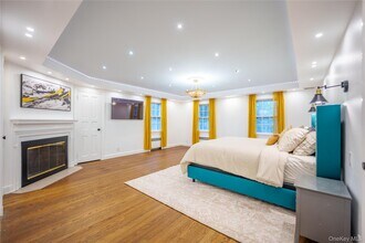 10 Hidden Pond in Glen Head, NY - Building Photo - Building Photo