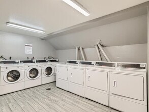 Fox Hill Apartments in Golden, CO - Building Photo - Building Photo