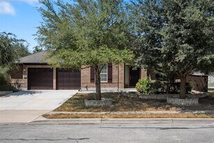 13108 Craven Ln in Manor, TX - Building Photo