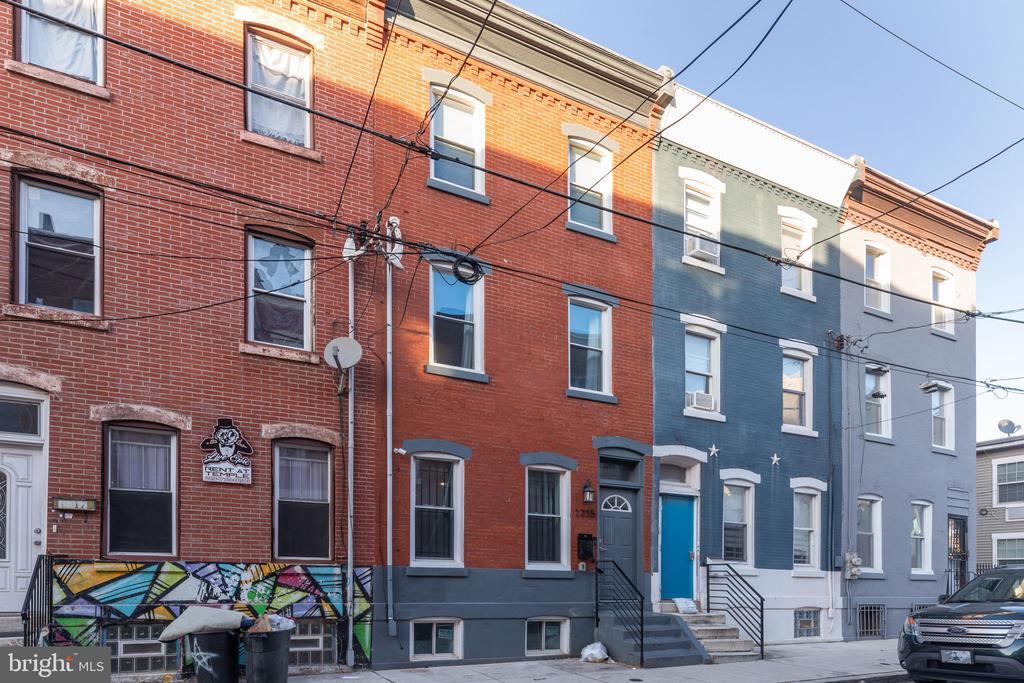 1715 Monument St in Philadelphia, PA - Building Photo