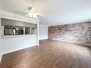 3611 Stanford St-Unit -17 in Houston, TX - Building Photo - Building Photo