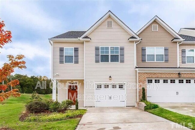 property at 105 Torpoint Rd