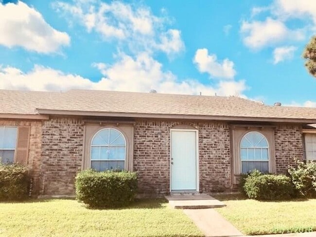 property at 1510 Beaumont Rd