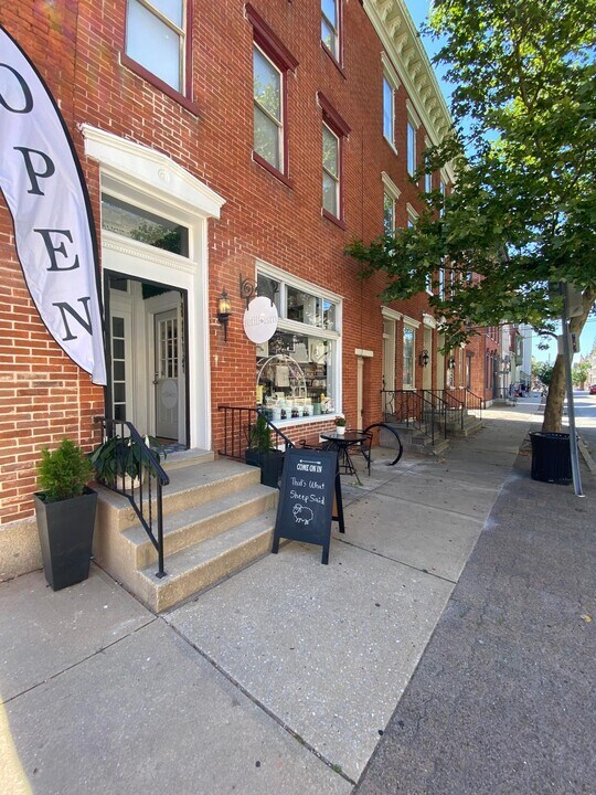 38 S Beaver St in York, PA - Building Photo