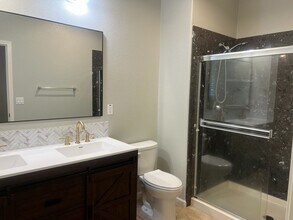 9456 Blue Mountain Way in Sacramento, CA - Building Photo - Building Photo