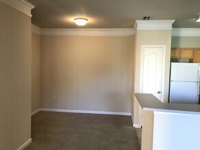 8842 Villa View Cir in Orlando, FL - Building Photo - Building Photo