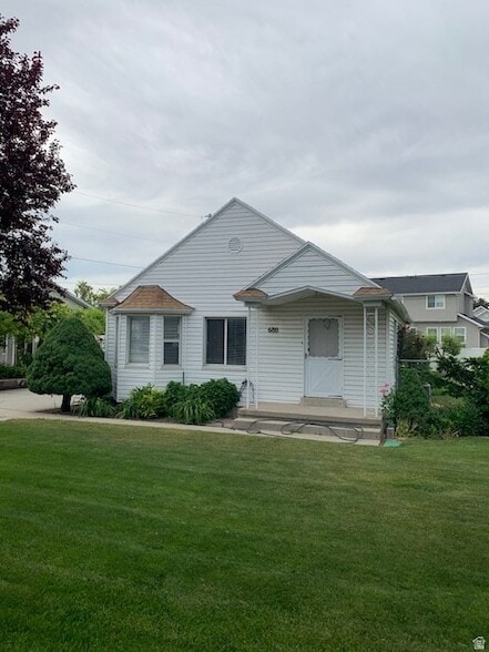 property at 680 W 4800 S