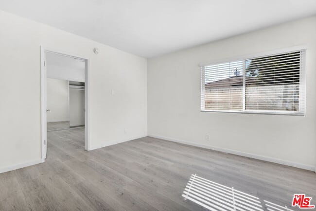 7228 Allott Ave in Los Angeles, CA - Building Photo - Building Photo