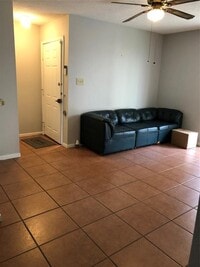 2121 Hepburn St photo'