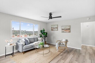 5922 Lauretta St in San Diego, CA - Building Photo - Building Photo