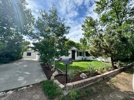 5266 Grove St in Denver, CO - Building Photo