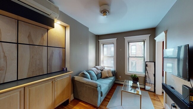 property at 12 Isabella St