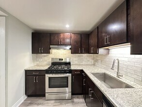 1149 Maple Ave in Evanston, IL - Foto de edificio - Building Photo