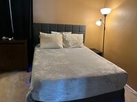 319 Granville Ct, Unit 319