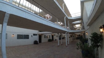 3111 4th St in Santa Monica, CA - Building Photo