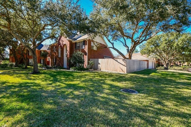 1502 Emerald Springs Ct in Houston, TX - Building Photo - Building Photo