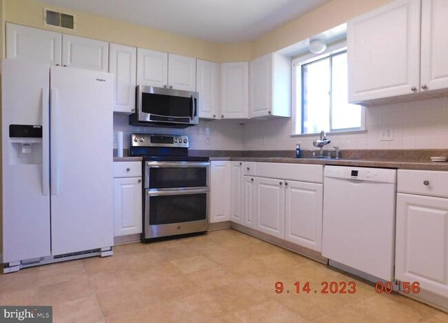 8691 Old Dumfries Rd in Catlett, VA - Building Photo - Building Photo