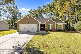 335 Tall Pine Rd in Havelock, NC - Building Photo - Building Photo