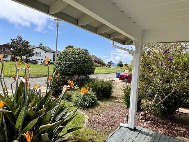 213 Vía Lantana in Aptos, CA - Building Photo - Building Photo