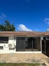250 SW 10th Ave in Hallandale Beach, FL - Building Photo - Building Photo