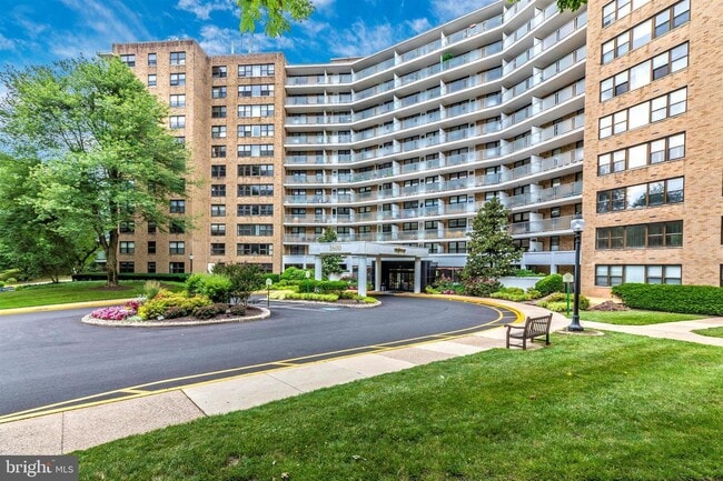 1600 Hagys Ford Rd, Unit 6U