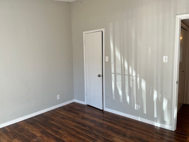 1601 Faro Dr in Austin, TX - Foto de edificio - Building Photo