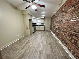 331 Rose St, Unit Unit 2 in Chester, PA - Building Photo