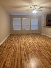 7442 Oakwood Canyon Dr in Cypress, TX - Building Photo - Building Photo