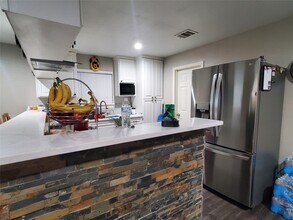 570 County Rd 5102J in Cleveland, TX - Building Photo - Building Photo