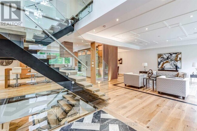 31 Timberlane Dr in Toronto, ON - Building Photo - Building Photo