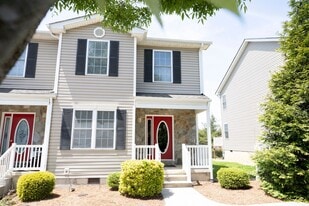 74 Pinnacle Lane in Lexington, VA - Building Photo